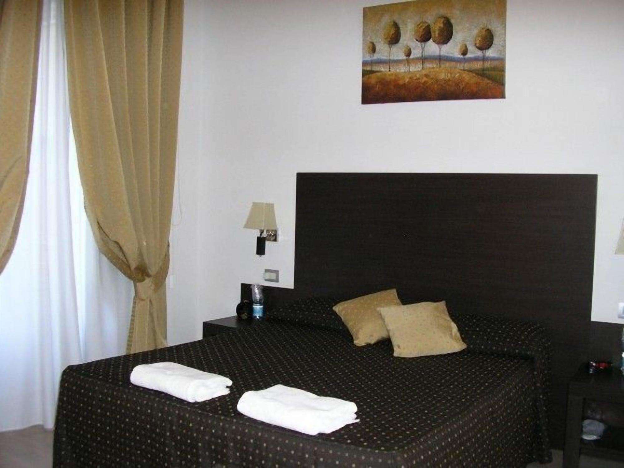 Pensión Roman Residence 2*